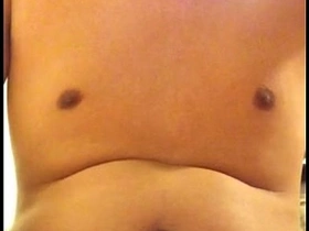 亚洲学生打飞机 gay asian sexual intercourse videos get rid of maroon couch