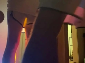 教练对嫩徒弟的严厉惩罚 - 免费版 gay sex porn asian
