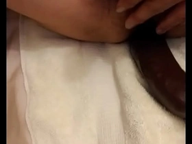 亚裔骑乘大黑假阳具 creamz gay chinese porn