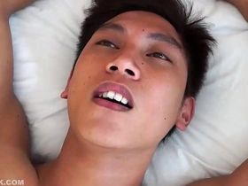 变态男孩Vahn和Rave无套狂干 korean boy cam gay porn