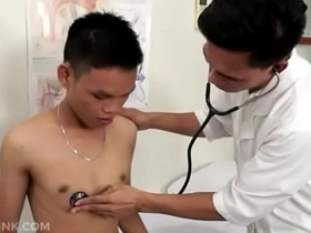 变态亚洲男孩Jordan和Argie chinese gay men wrestling porn