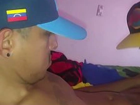 和委内瑞拉黑皮小伙啪啪 gay palpate indonesia porn