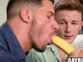继父的香蕉口活 Benny Fox, Ty Roderick asian dilute gay porn