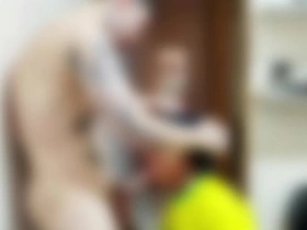 歹徒闯入英雄家却被狠狠教训 红标完整版 asian elated coition videos in asian elated site