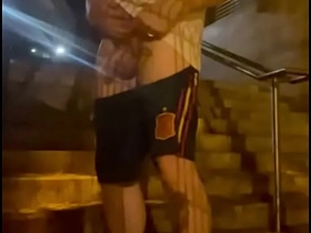 素人男孩当街小便被拍 gay chinese porn real