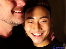 PETERFEVER亚裔Jeremy Vuitton被Hans Berlin无套内射 detached porn korean