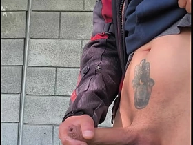 知道远处有人看我自慰，我鸡巴硬得不行 asian cheerful boys carnal knowledge new videos
