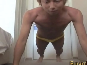 亚洲小鲜肉打飞机 japan coat gay porn