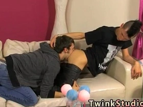 年轻亚洲男孩小阴茎同志色情与青少年性爱电影 gay japan porn site