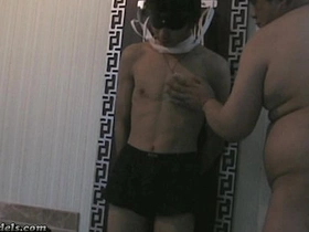 直男被绑手淫 hot solo gay porn