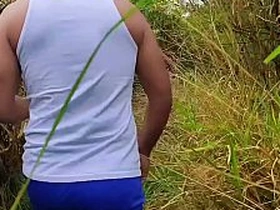 在废墟小径上被内射 japanese gay massage porn