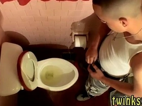 亚裔极端EMO嫩屌同志电影处女作画廊 hot cowboy gay porn