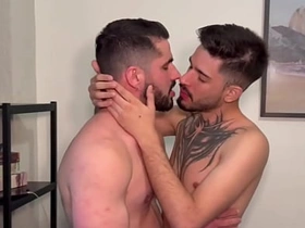 狠操工地纹身糙汉鸡巴 - 免费 korean rare gay porn