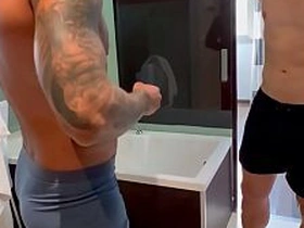 健身炮友Nico Coopa和Jay Wu porn japanese cute gay