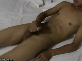 亚洲大屌男孩自慰 asian stepdad gay porn