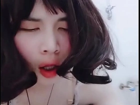 亚洲人妖女仆穿制服用大假阳具自慰 gay porn korean big dick