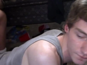 滑进去舔肛 gay korean boy porn