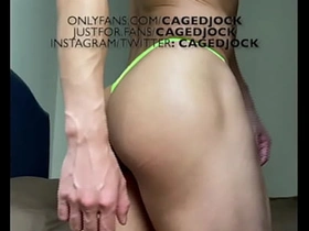 肌肉亚裔穿性感泳裤 chinese gay bussy porn
