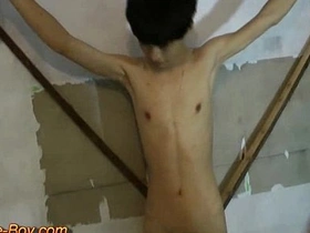 高瘦亚洲奴男孩BDSM asian uncle and joyous copulation videos