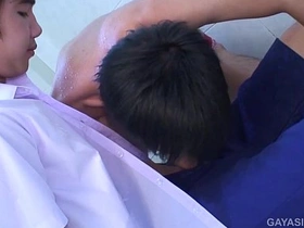 亚洲小受Gab和Game无套激战 asian gay armpit porn