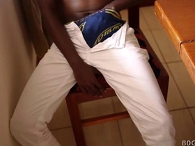 非洲小黑鬼Kalem打飞机 asian gay romantic sex videos