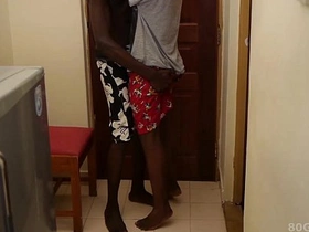 黑人嫩屌托尼和杰克无套交配 asian cute gay sex videos