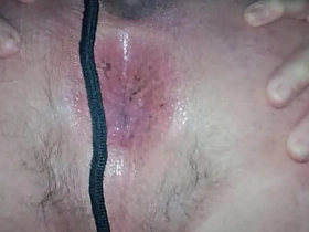 透到腰的丝袜张开 要不要舔我的逼？操我的穴？把精液射在我张开的洞口？那会很爽 我可以用手指或你的龟头尝尝 美味！ xxx asian porn gay sex videos