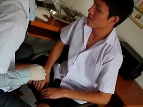 给小鲜肉医生口交 detached asian toilet porn