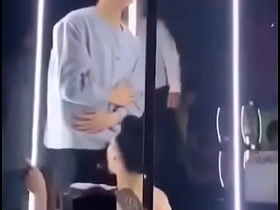 亚裔口交舞台俱乐部 japanese cutie gay porn